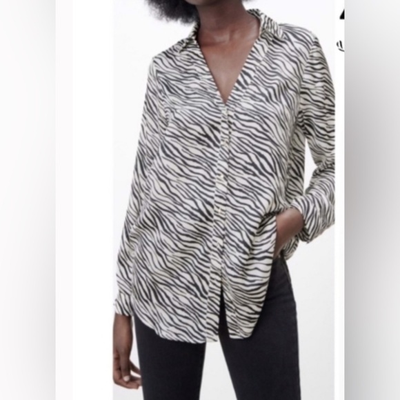 Zara Animal Print Regular‎ Fit Top - Picture 1 of 14